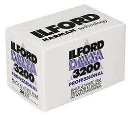 Ilford Delta 3200 Black & White Print Film - 135-36exp - film listing